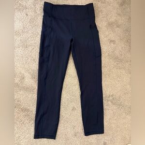 Lululemon navy blue leggings with pockets, 25”, size 6 barely worn